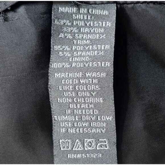 Vince Camuto Women’s Open Front Padded Shoulder Black Blazer Jacket Designer 6P - Picture 9 of 10